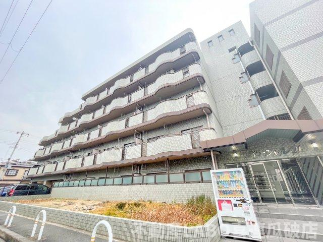 パレーシャル21の外観