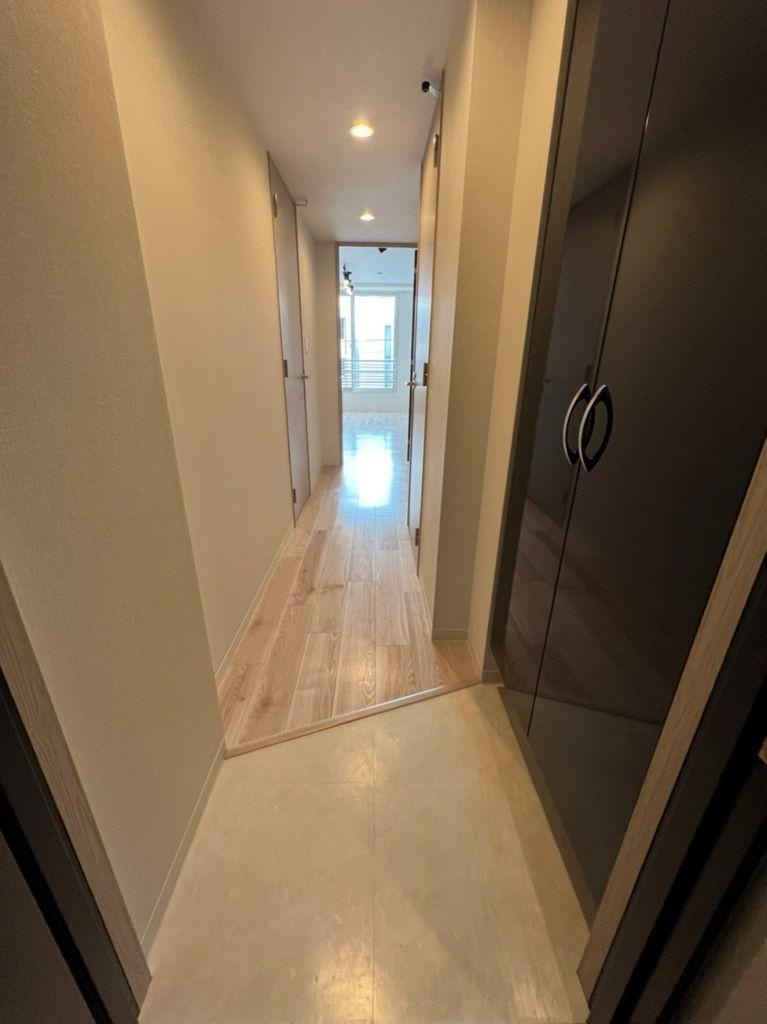 ＷＥＬＬ　ＣＯＵＲＴ　ＮＡＫＡＭＵＲＡＫＯＵＥＮ　名古屋市賃貸　仲介手数料無料の玄関|玄関
