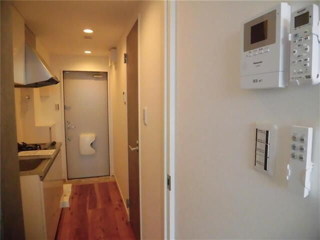 アザーレ・パッシオ平和台の玄関