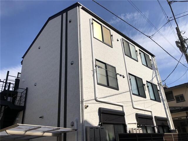 アザーレ・パッシオ平和台の外観