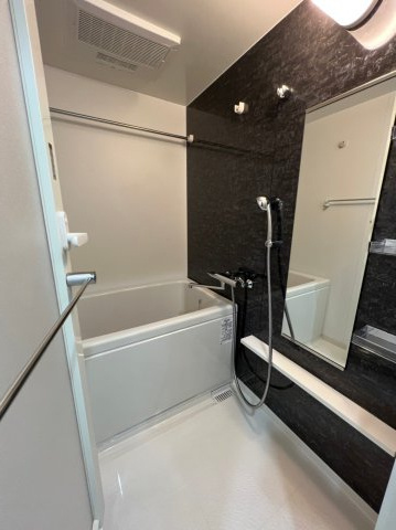 ル・シエル大秋　名古屋市賃貸　仲介手数料無料の浴室