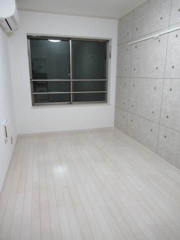 リブ千住大橋の居間・リビング