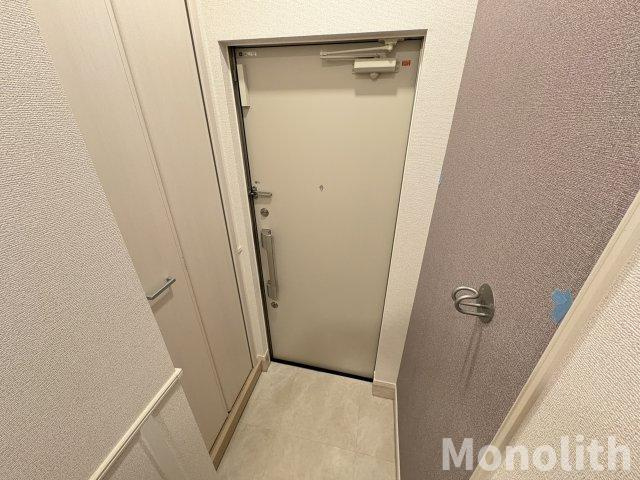 CASA SERENAの玄関