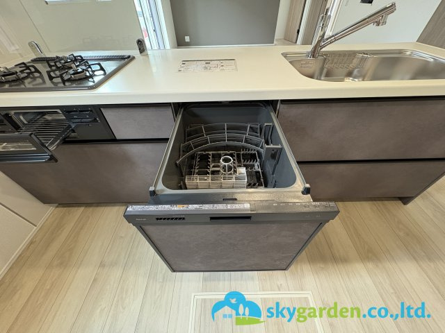 茅ヶ崎市萩園 第１期 １号棟のキッチン|食洗機付いてます