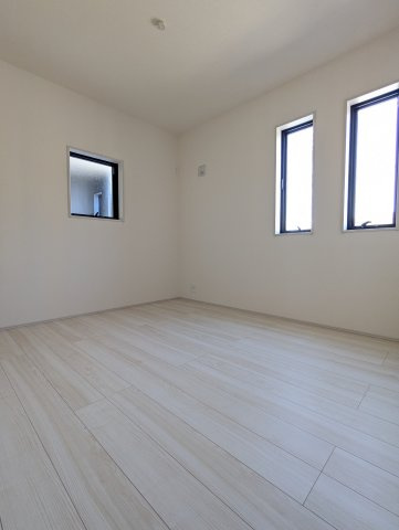 ひたちなか八幡町　2期の収納|7.5帖洋室にウォークインクローゼット♪