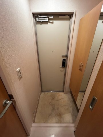 【玄関】