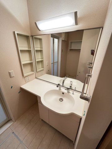 【独立洗面台】