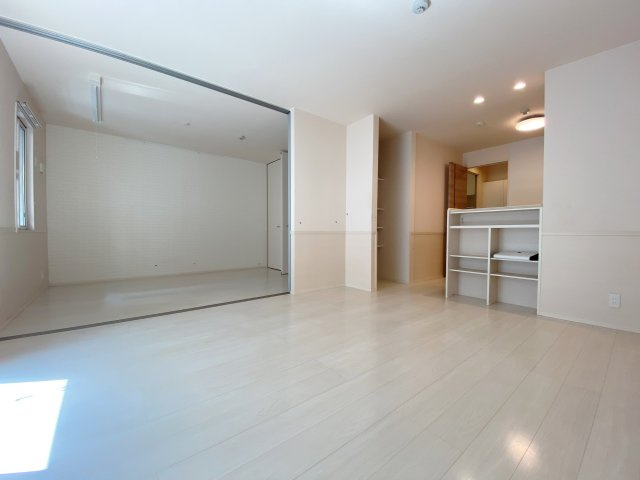 プレミールの居間・リビング