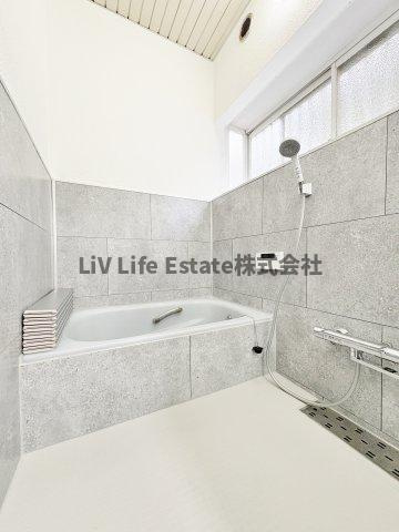 西東京市芝久保町3丁目戸建の浴室
