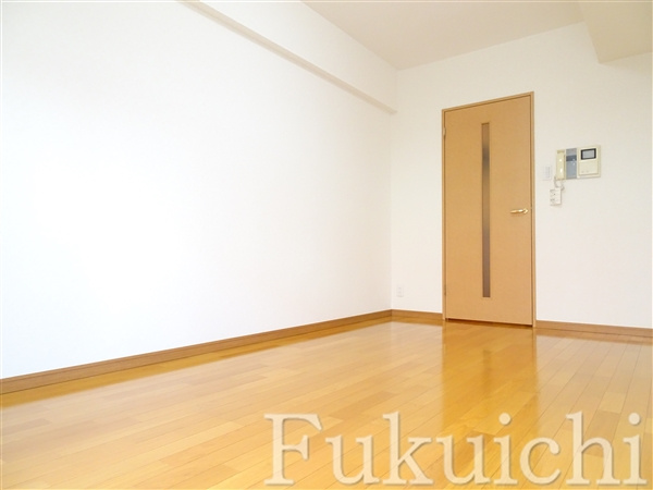 ルーブル学芸大学六番館の居間・リビング