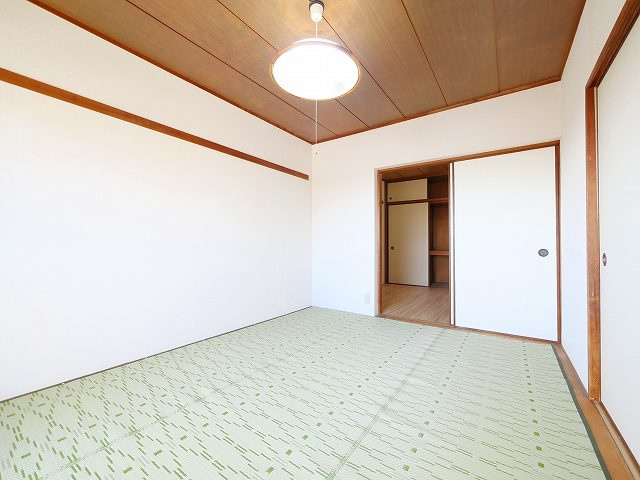 帝塚山ガーデンハイツ1号の和室