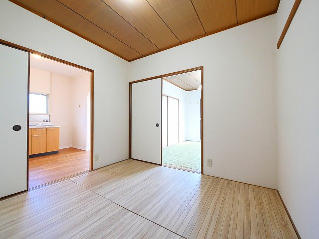 帝塚山ガーデンハイツ1号の和室