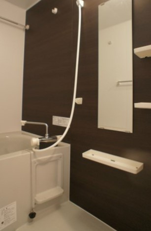 リブリ・新都心Ⅱの浴室