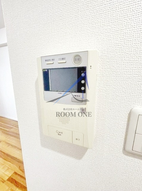 ラポール上板橋のセキュリティ|モニター付きインターホンです。