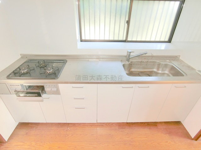 南馬込3丁目戸建てのキッチン