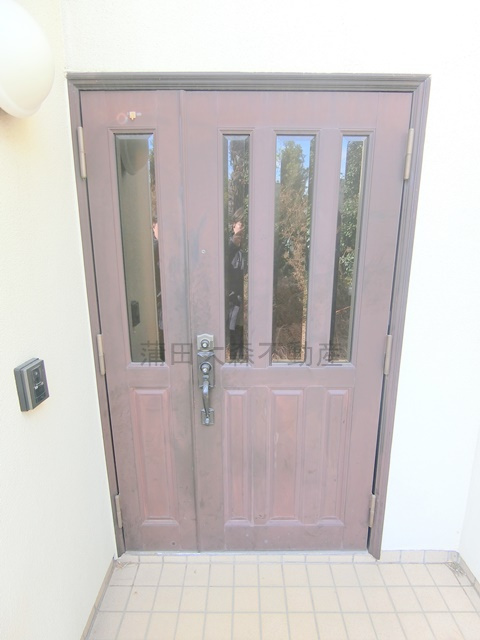 南馬込3丁目戸建ての玄関