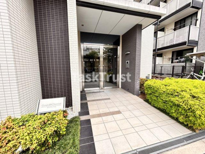 【エントランス】 | グランシャリオ