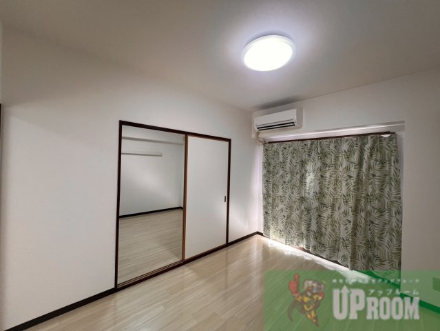 ロイヤルステージの居間・リビング