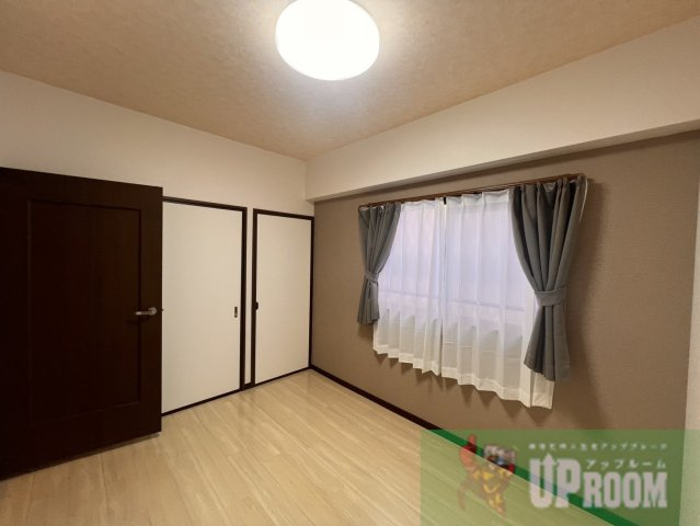 ロイヤルステージの居間・リビング