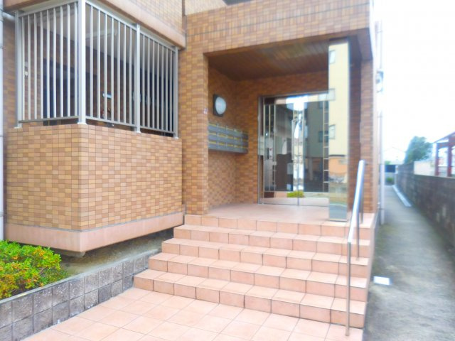 アムールカセイのエントランス