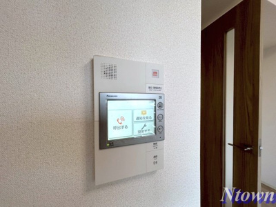 【セキュリティ】 | プレサンス新栄ユリシス | モニター付きインターフォンです。