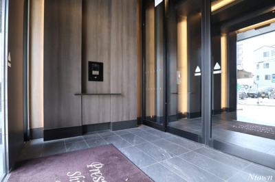 【エントランス】 | プレサンス新栄ユリシス | 毎日通るエントランスはこのようになっています