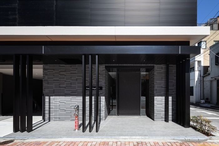 ロイジェント扇橋のエントランス