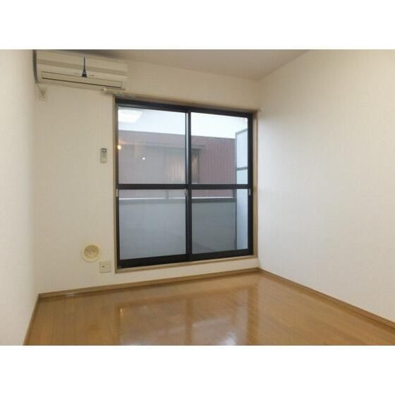 カーサグリスメイユー