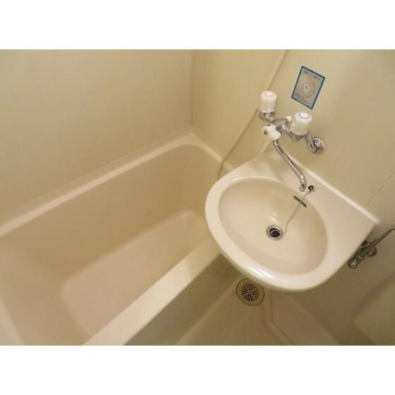 カーサグリスメイユーの浴室