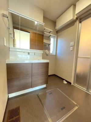 【独立洗面台】 | 天辰町借家戸建