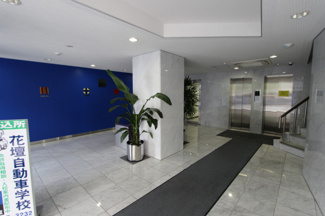【エントランス】