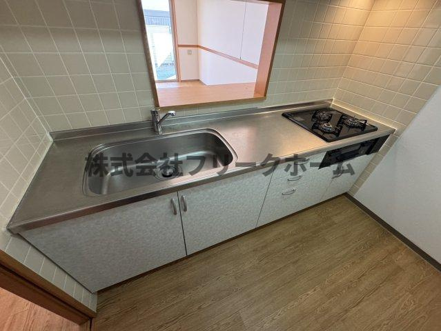 小金井市緑町４丁目の賃貸マンションのキッチン