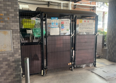 【設備】 | ライオンズマンション相模原第７ | 共有部分は、住民なら誰もが使える設備のこと。例えば駐車場やエレベーター、インターネット設備、セキュリティ設備などがあります。他にも、マンションの廊下・外部階段やエントランス・ゴミ置き場などがあります。