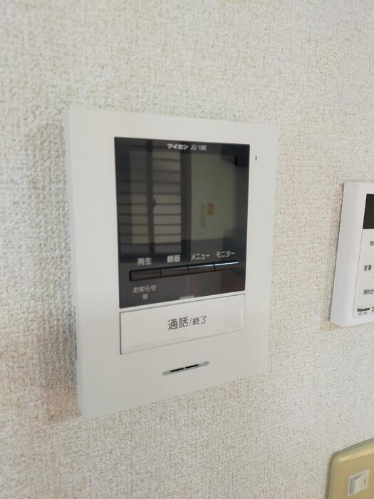カーサエスペランザ　B棟のセキュリティ|モニター付きインターホン