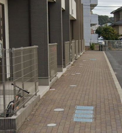 クレール久里浜　B棟のエントランス