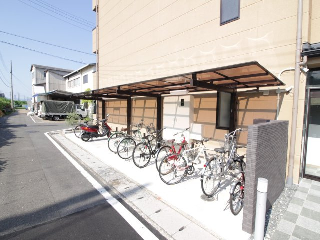 ウエストドリーム桂川のその他共用部分|駐輪場
