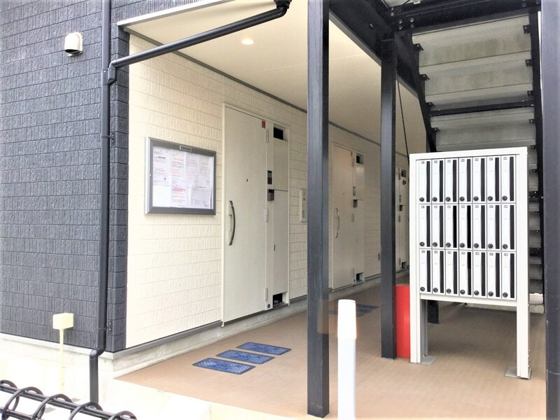 横浜市金沢区六浦４丁目のアパートのエントランス|六浦駅徒歩10分♪金沢八景駅徒歩14分♪