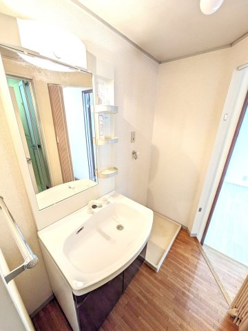 サンパレス小山A