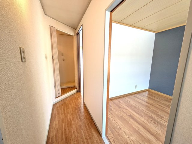 サンパレス小山A