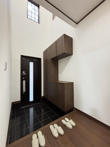 【玄関】 | 糸島市波多江駅南２丁目　戸建て