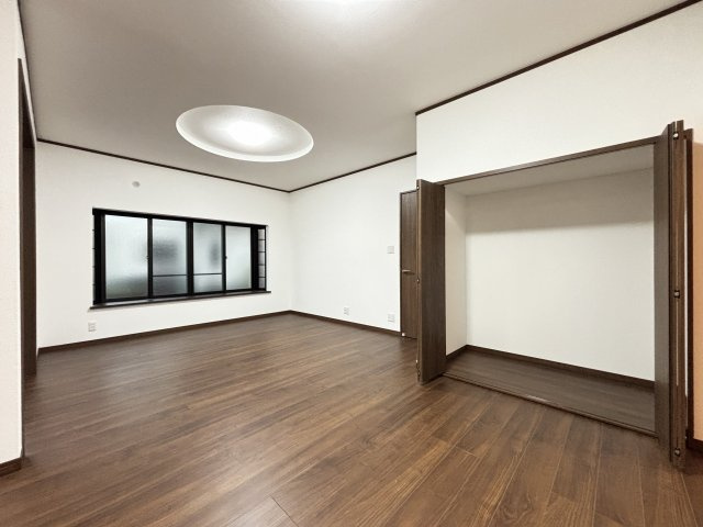 【洋室】 | 糸島市波多江駅南２丁目　戸建て