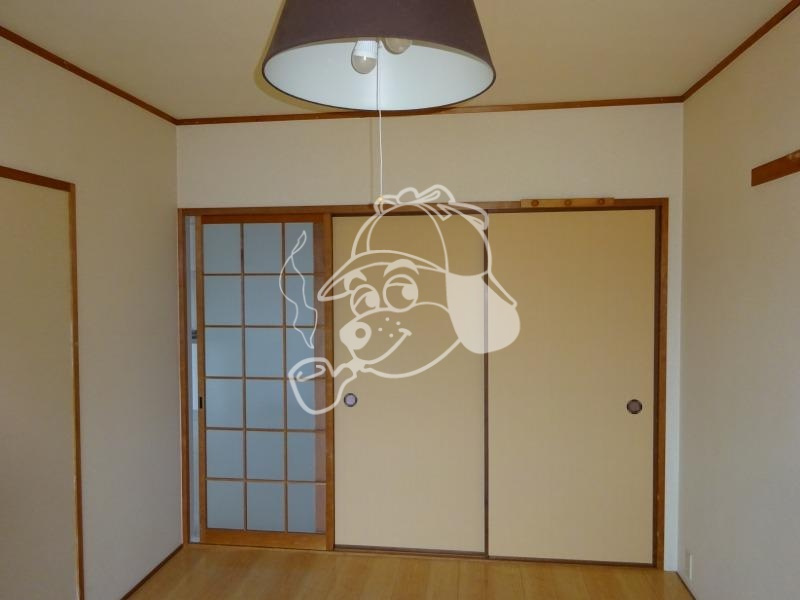 レジデンス島A棟の洋室|明るい洋室です