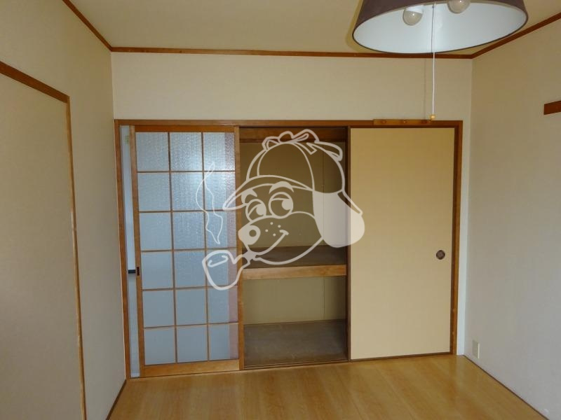 レジデンス島A棟の収納|ちょっとした収納スペースも充実しています