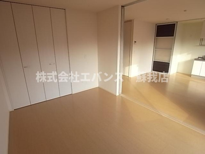 【寝室】 | ひよどりパーク | ゆとりの広さです