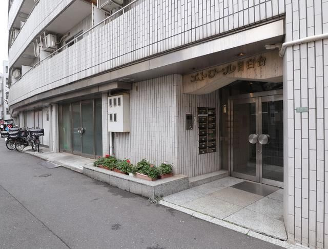 エトワール目白台のエントランス