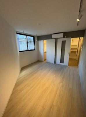 【内装】 | Ludens王子