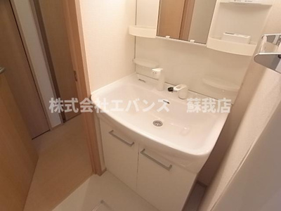 【洗面所】 | グロリアス | 使いやすい洗面所です