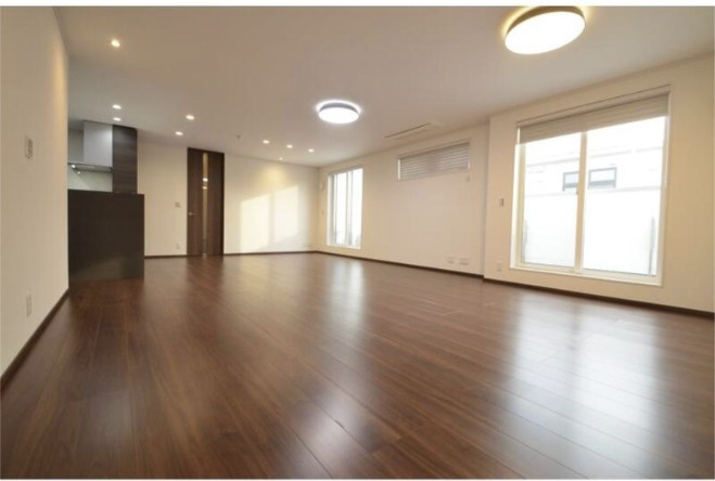 ルミエル五本木の居間・リビング