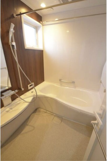 ルミエル五本木の浴室