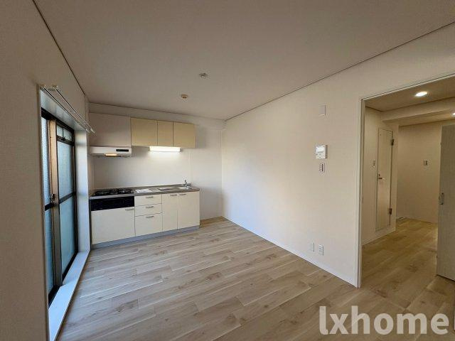 ソーシャルハイツの居間・リビング